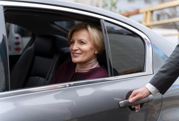 Nos-services-Navette-et-Taxi-Aeroport-et-Transferts-Hotel-Prive